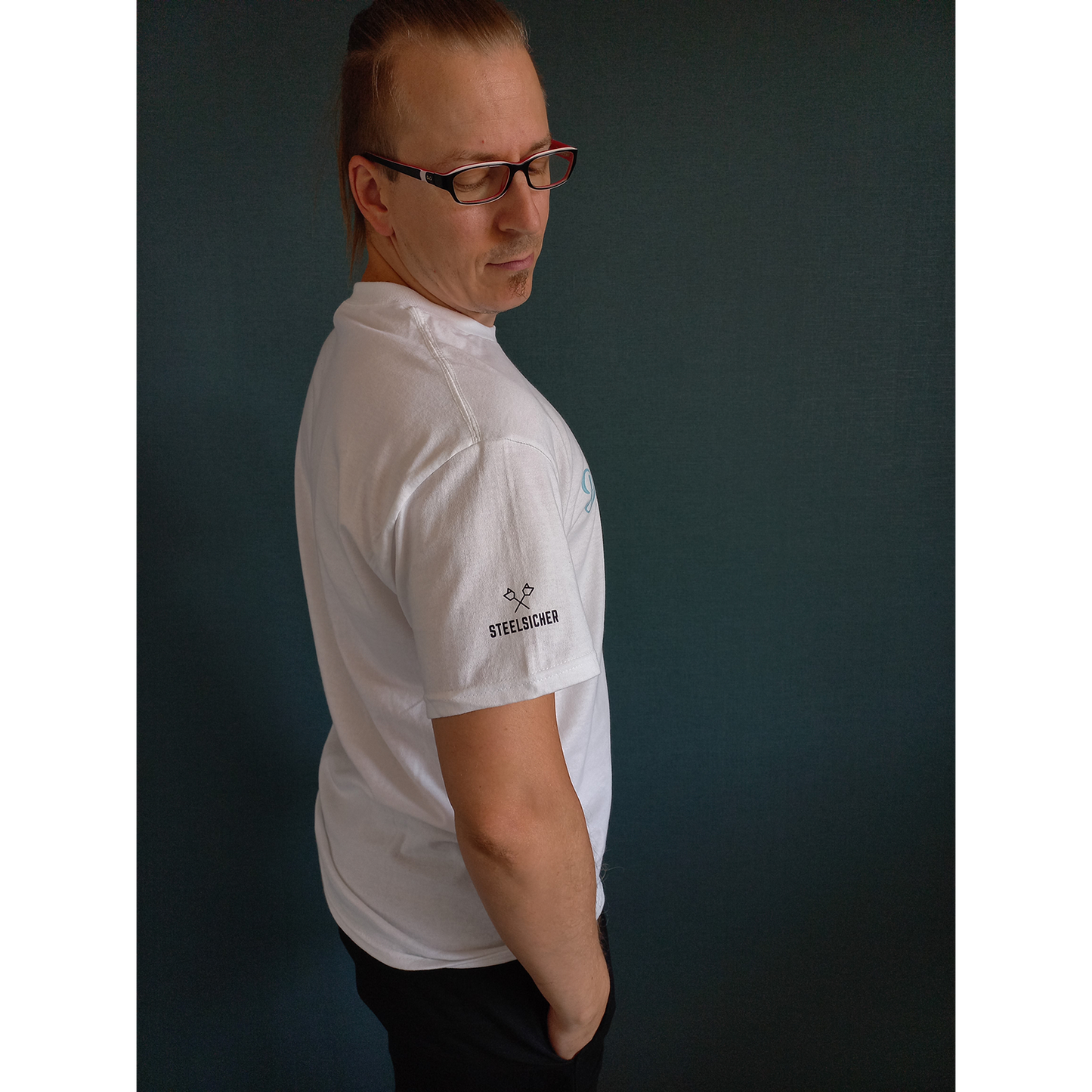 DARTKOLLEEESCHE - Klassisches T-Shirt